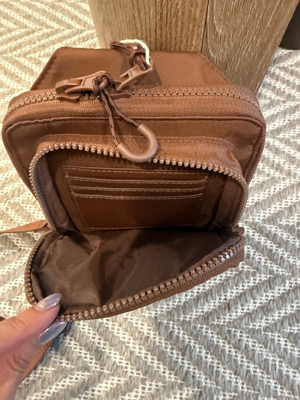 Beis Luggage Maple The Sling Crossbody Bag & The ID Wristlet Set NWT - Picture 11 of 13